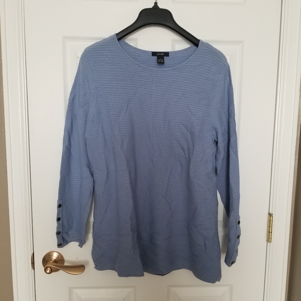 long sleeve sweater